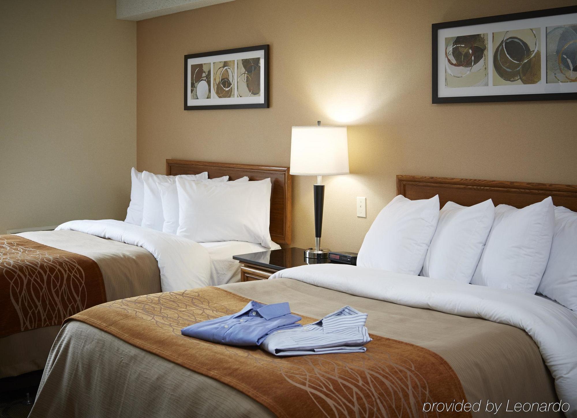 Comfort Inn Дрюммондвилл Экстерьер фото